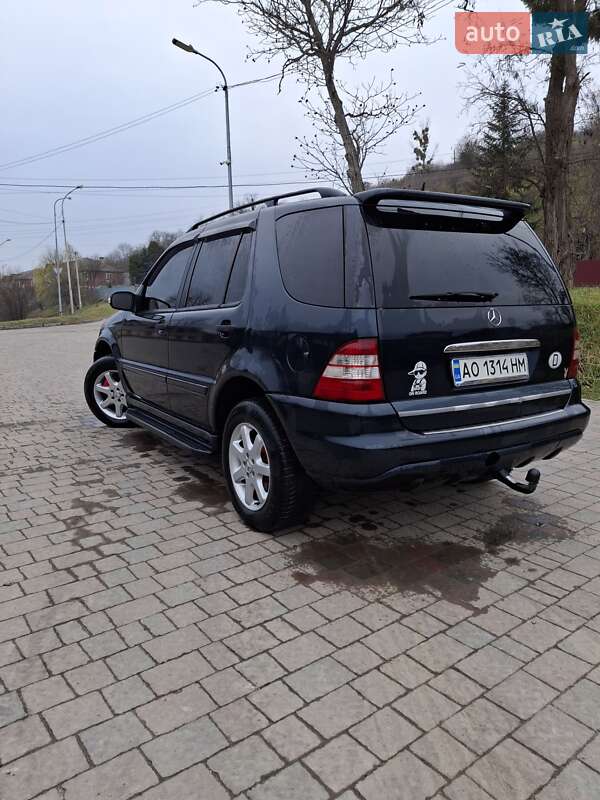 Позашляховик / Кросовер Mercedes-Benz M-Class 2002 в Миколаєві