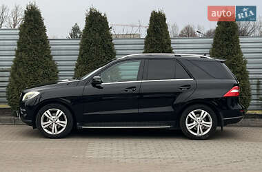 Внедорожник / Кроссовер Mercedes-Benz M-Class 2013 в 