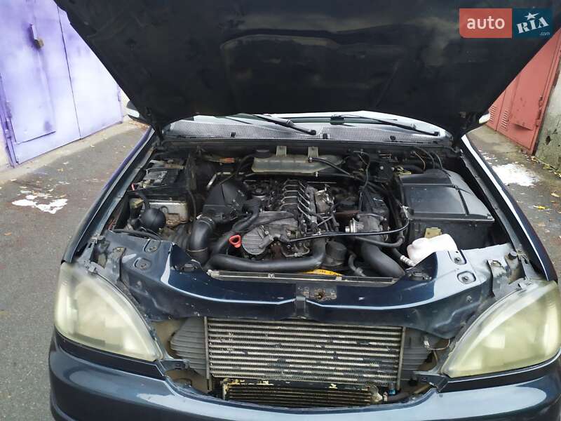 Позашляховик / Кросовер Mercedes-Benz M-Class 2002 в Києві