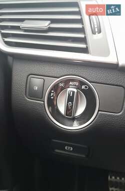 Позашляховик / Кросовер Mercedes-Benz M-Class 2013 в 