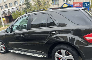 Позашляховик / Кросовер Mercedes-Benz M-Class 2009 в Дніпрі