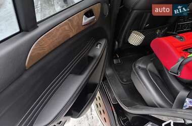 Позашляховик / Кросовер Mercedes-Benz M-Class 2013 в 