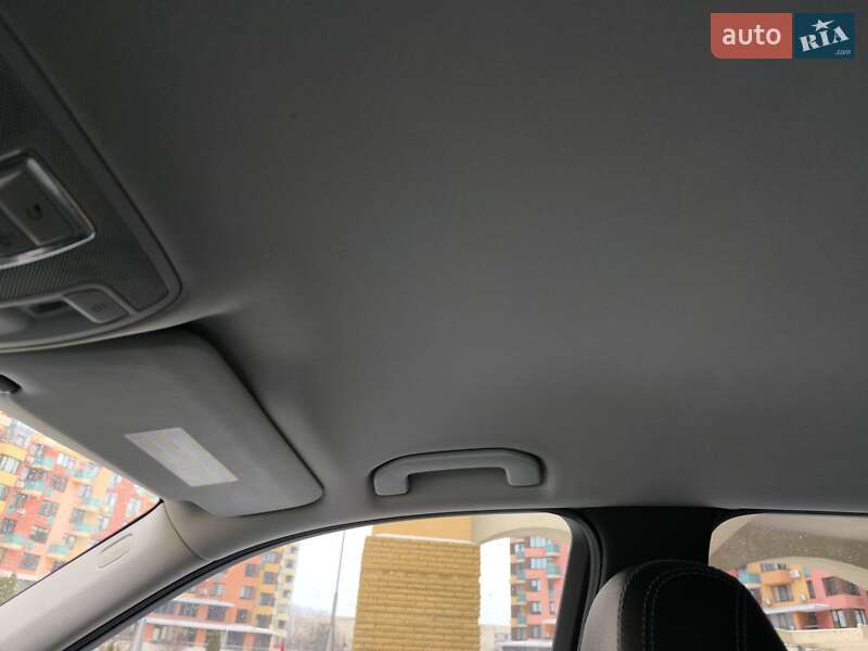 Внедорожник / Кроссовер Mercedes-Benz M-Class 2013 в Киеве
