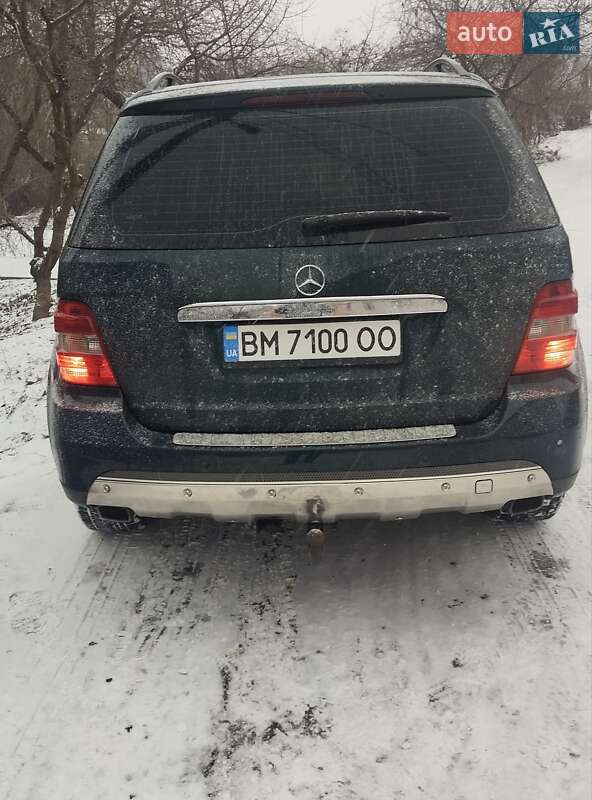 Внедорожник / Кроссовер Mercedes-Benz M-Class 2005 в Сумах