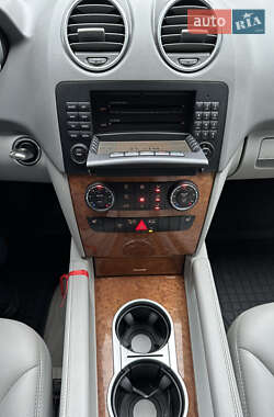 Внедорожник / Кроссовер Mercedes-Benz M-Class 2007 в 
