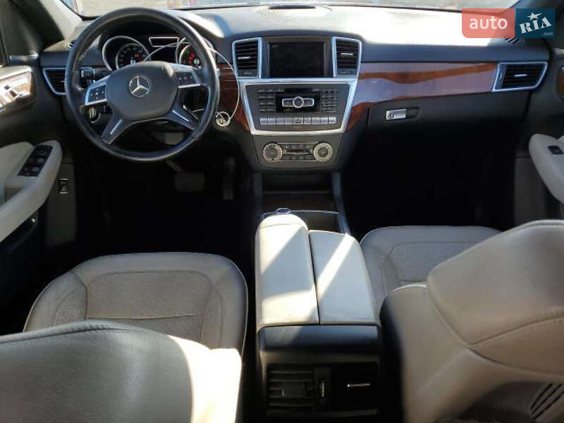 Позашляховик / Кросовер Mercedes-Benz M-Class 2013 в Одесі