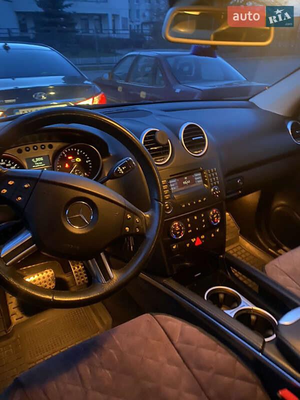 Внедорожник / Кроссовер Mercedes-Benz M-Class 2008 в Луцке