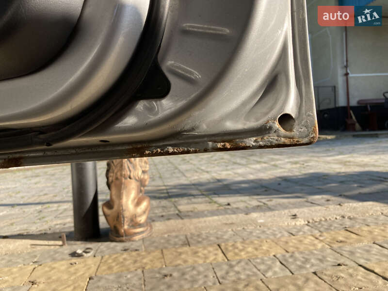 Внедорожник / Кроссовер Mercedes-Benz M-Class 2003 в Рудки фото 8 Внедорожник / Кроссовер Mercedes-Benz M-Class 2003 в Рудки