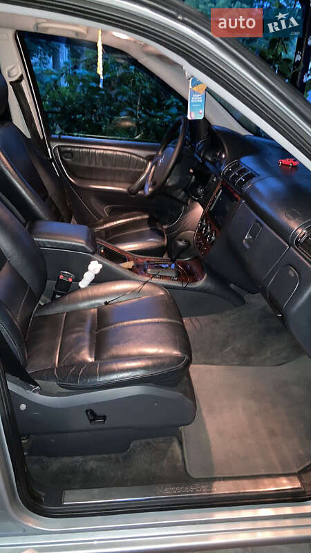 Внедорожник / Кроссовер Mercedes-Benz M-Class 2003 в Рудки фото 13 Внедорожник / Кроссовер Mercedes-Benz M-Class 2003 в Рудки