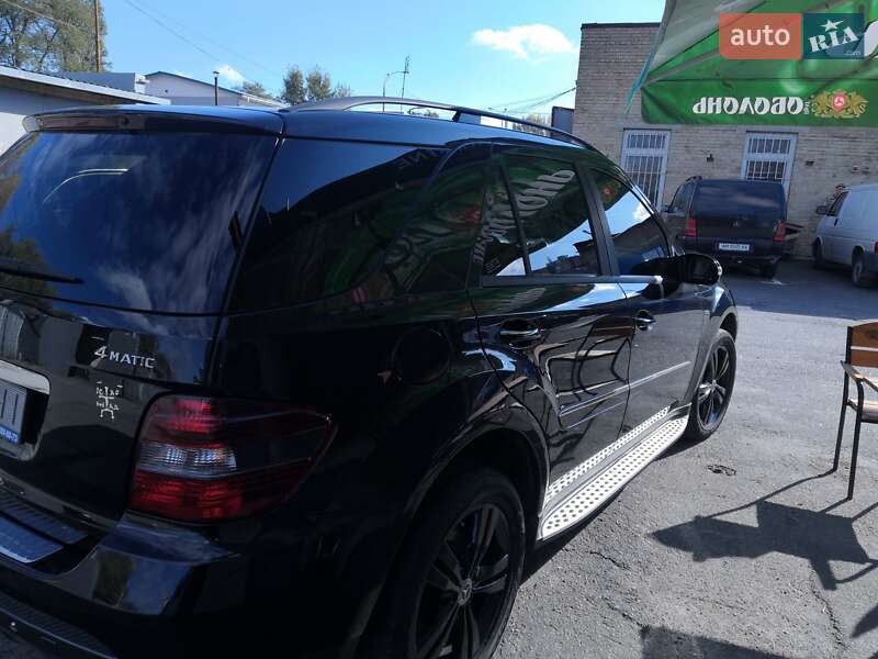 Внедорожник / Кроссовер Mercedes-Benz M-Class 2008 в Киеве