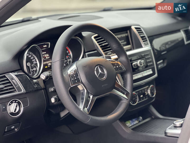 Внедорожник / Кроссовер Mercedes-Benz M-Class 2012 в Запорожье