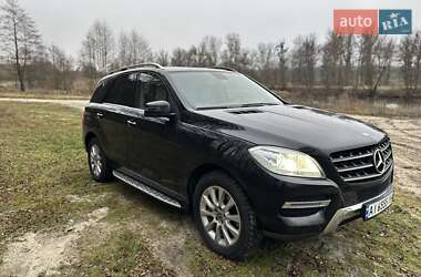 Позашляховик / Кросовер Mercedes-Benz M-Class 2012 в Богуславі