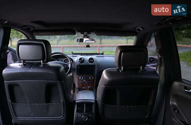Внедорожник / Кроссовер Mercedes-Benz M-Class 2005 в 