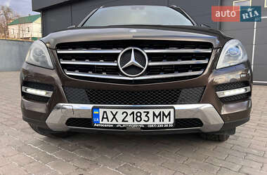 Внедорожник / Кроссовер Mercedes-Benz M-Class 2013 в 