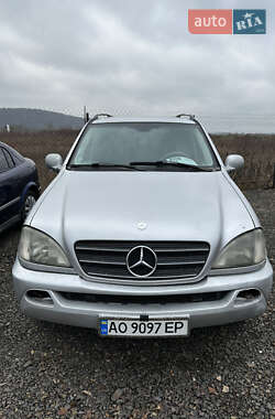 Позашляховик / Кросовер Mercedes-Benz M-Class 2001 в Хусті