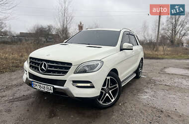 Позашляховик / Кросовер Mercedes-Benz M-Class 2013 в Глухові