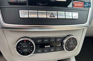 Внедорожник / Кроссовер Mercedes-Benz M-Class 2013 в 