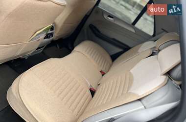 Внедорожник / Кроссовер Mercedes-Benz M-Class 2013 в 