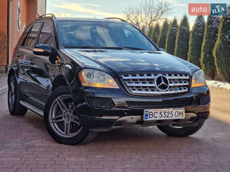 Позашляховик / Кросовер Mercedes-Benz M-Class 2006 в Стрию