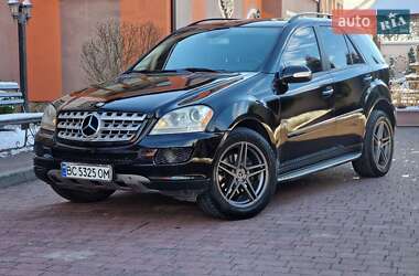 Позашляховик / Кросовер Mercedes-Benz M-Class 2006 в Стрию