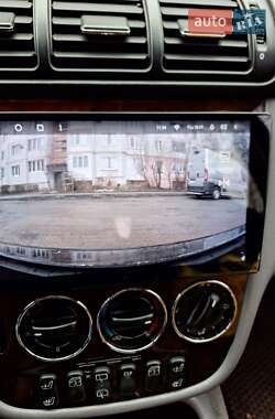 Внедорожник / Кроссовер Mercedes-Benz M-Class 2001 в 