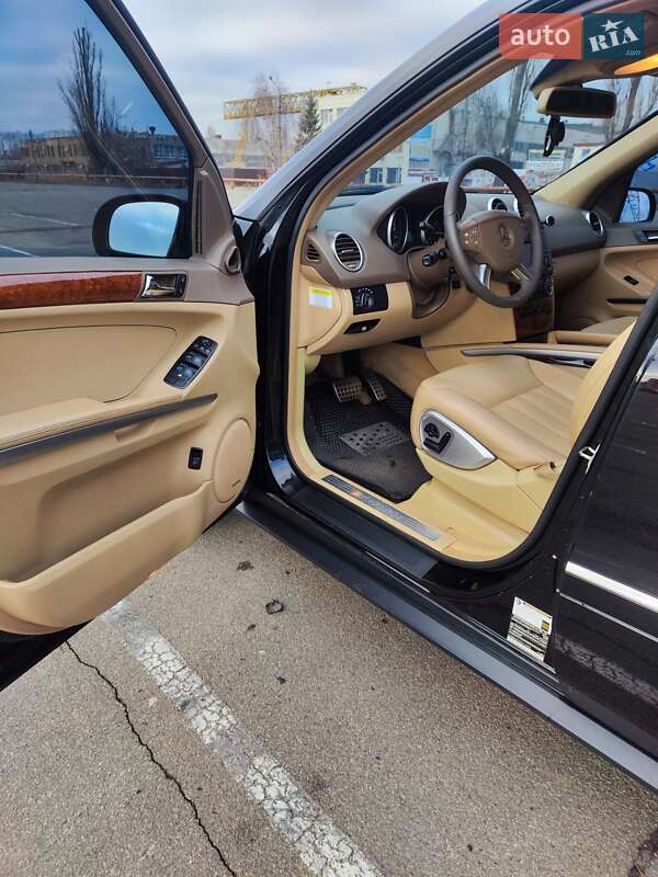 Внедорожник / Кроссовер Mercedes-Benz M-Class 2008 в Киеве