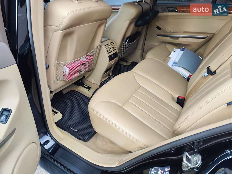 Внедорожник / Кроссовер Mercedes-Benz M-Class 2008 в Киеве