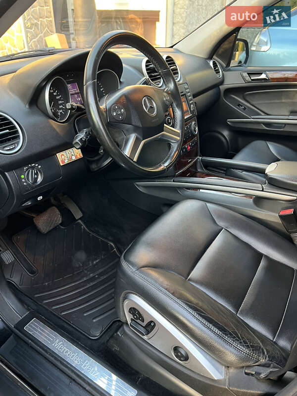 Позашляховик / Кросовер Mercedes-Benz M-Class 2008 в Києві