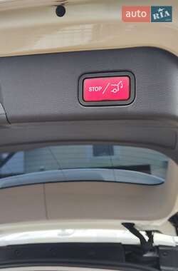 Внедорожник / Кроссовер Mercedes-Benz M-Class 2013 в 