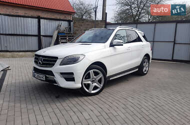 Позашляховик / Кросовер Mercedes-Benz M-Class 2013 в Луцьку