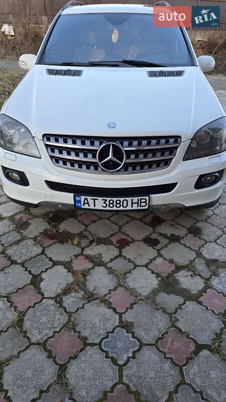 Внедорожник / Кроссовер Mercedes-Benz M-Class 2008 в 
