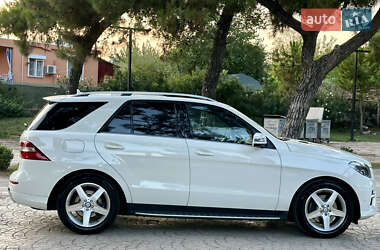 Внедорожник / Кроссовер Mercedes-Benz M-Class 2012 в Кривом Роге