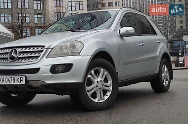 Внедорожник / Кроссовер Mercedes-Benz M-Class 2006 в 