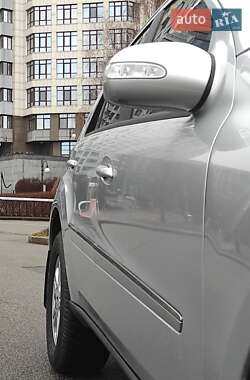 Внедорожник / Кроссовер Mercedes-Benz M-Class 2006 в 