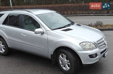 Внедорожник / Кроссовер Mercedes-Benz M-Class 2006 в 