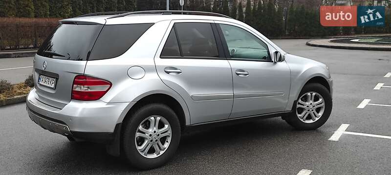 Внедорожник / Кроссовер Mercedes-Benz M-Class 2006 в Киеве