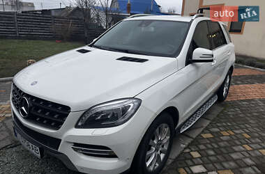 Внедорожник / Кроссовер Mercedes-Benz M-Class 2013 в Буче