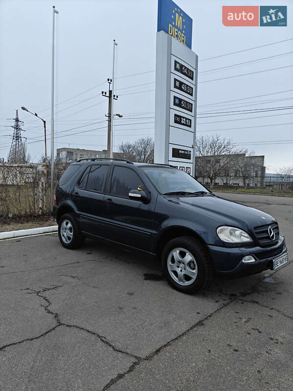 Позашляховик / Кросовер Mercedes-Benz M-Class 2003 в Миколаєві