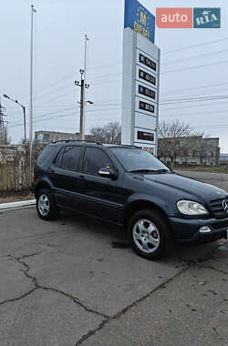 Позашляховик / Кросовер Mercedes-Benz M-Class 2003 в Миколаєві