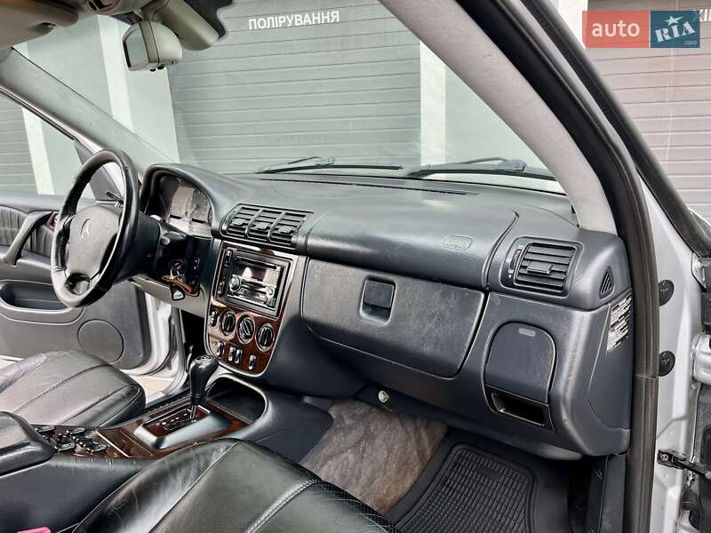 Внедорожник / Кроссовер Mercedes-Benz M-Class 2001 в Виннице