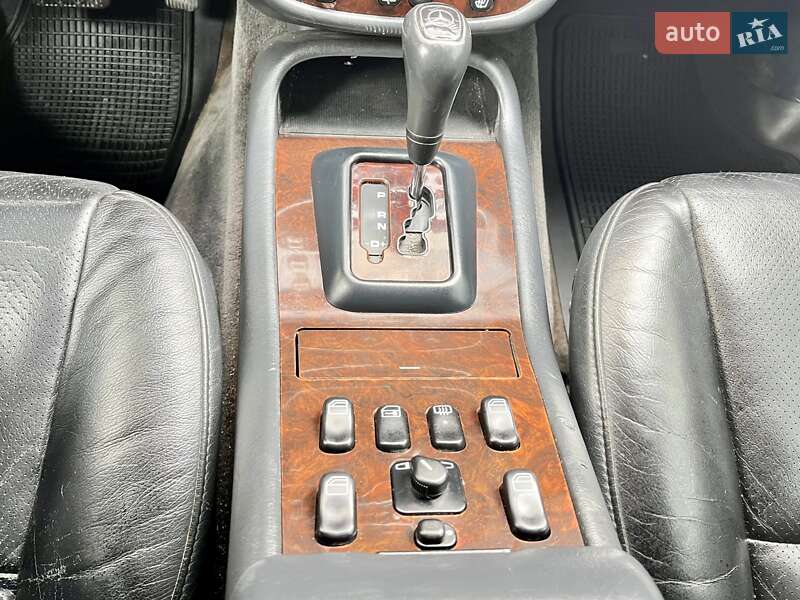 Внедорожник / Кроссовер Mercedes-Benz M-Class 2001 в Виннице