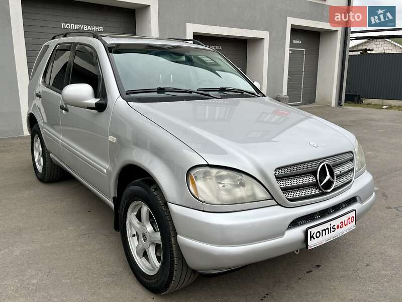 Внедорожник / Кроссовер Mercedes-Benz M-Class 2001 в Виннице