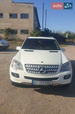 Внедорожник / Кроссовер Mercedes-Benz M-Class 2008 в 