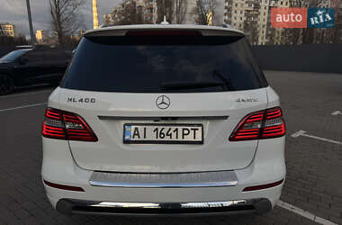 Позашляховик / Кросовер Mercedes-Benz M-Class 2015 в 