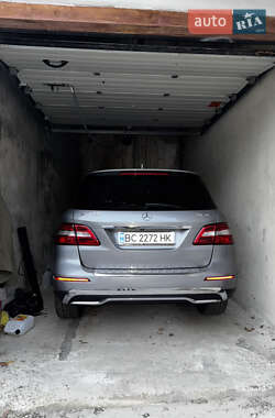Внедорожник / Кроссовер Mercedes-Benz M-Class 2014 в 