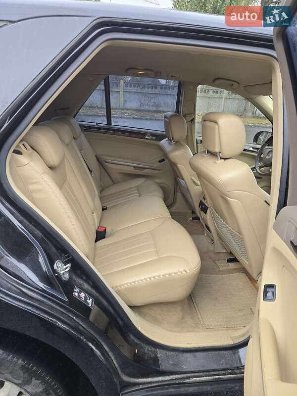 Внедорожник / Кроссовер Mercedes-Benz M-Class 2007 в Киеве
