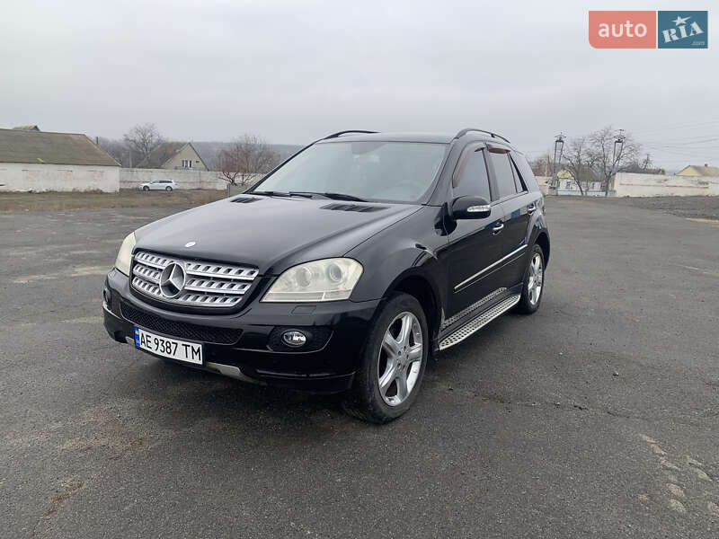Mercedes-Benz M-Class 2008