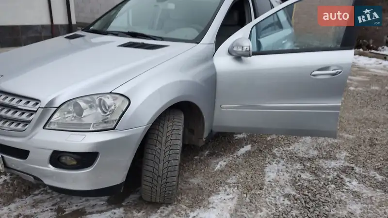 Mercedes-Benz M-Class