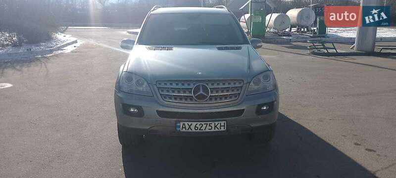 Mercedes-Benz M-Class 2008