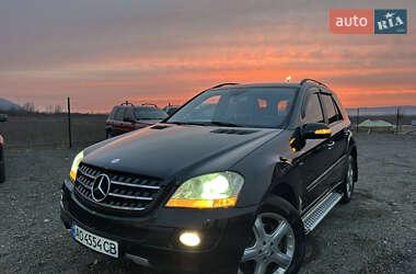 Позашляховик / Кросовер Mercedes-Benz M-Class 2005 в Хусті